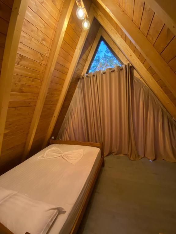 Windmill Shkodra Villa'S & Gesthouse ภายนอก รูปภาพ